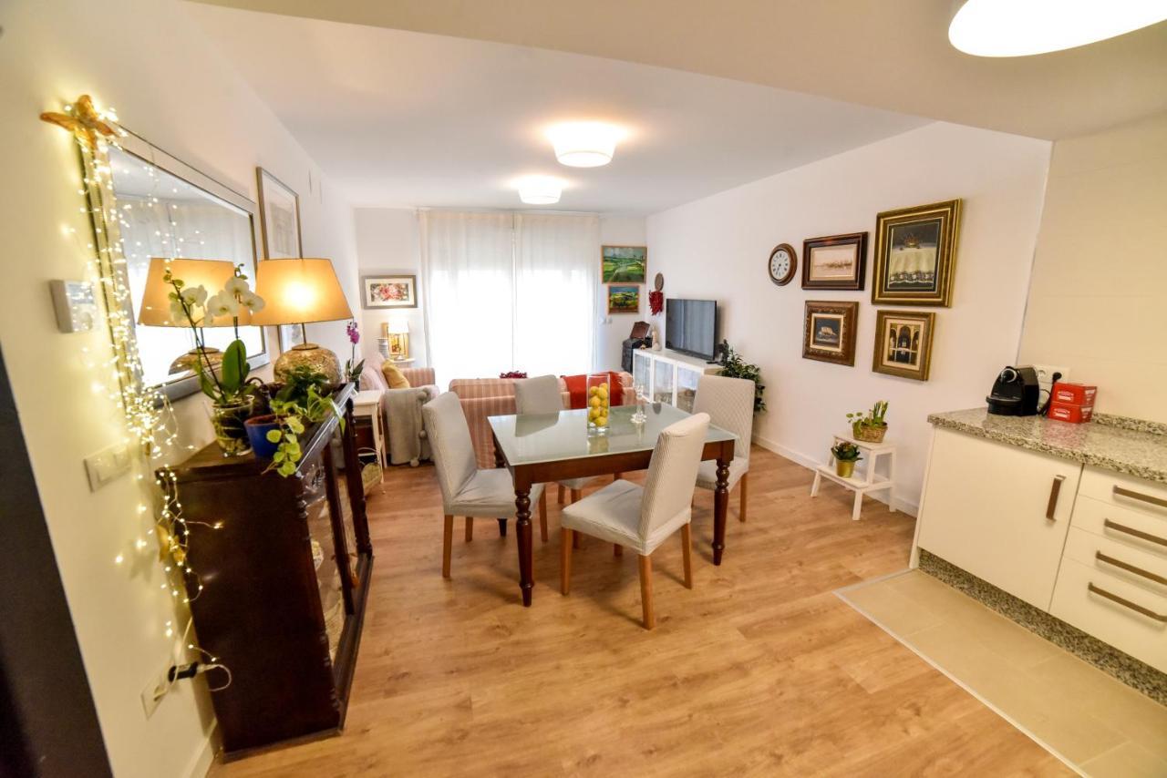 Your Home In Sevilla Bagian luar foto